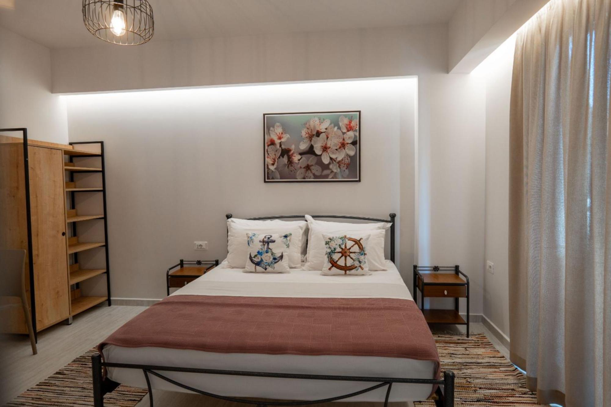 Aleksandra Apartments Sarandë Exteriér fotografie