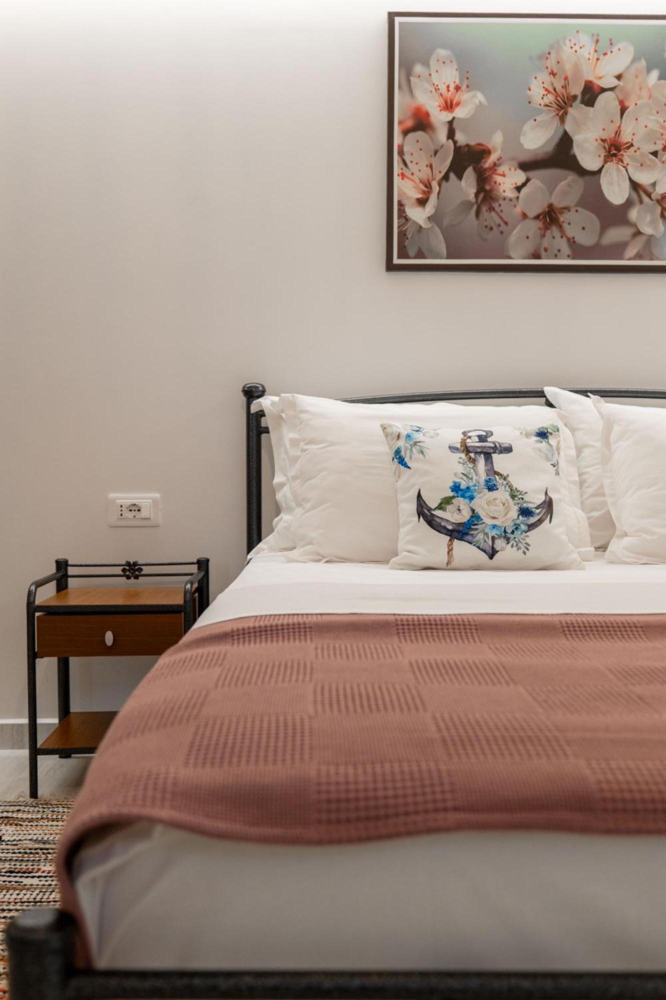 Aleksandra Apartments Sarandë Exteriér fotografie