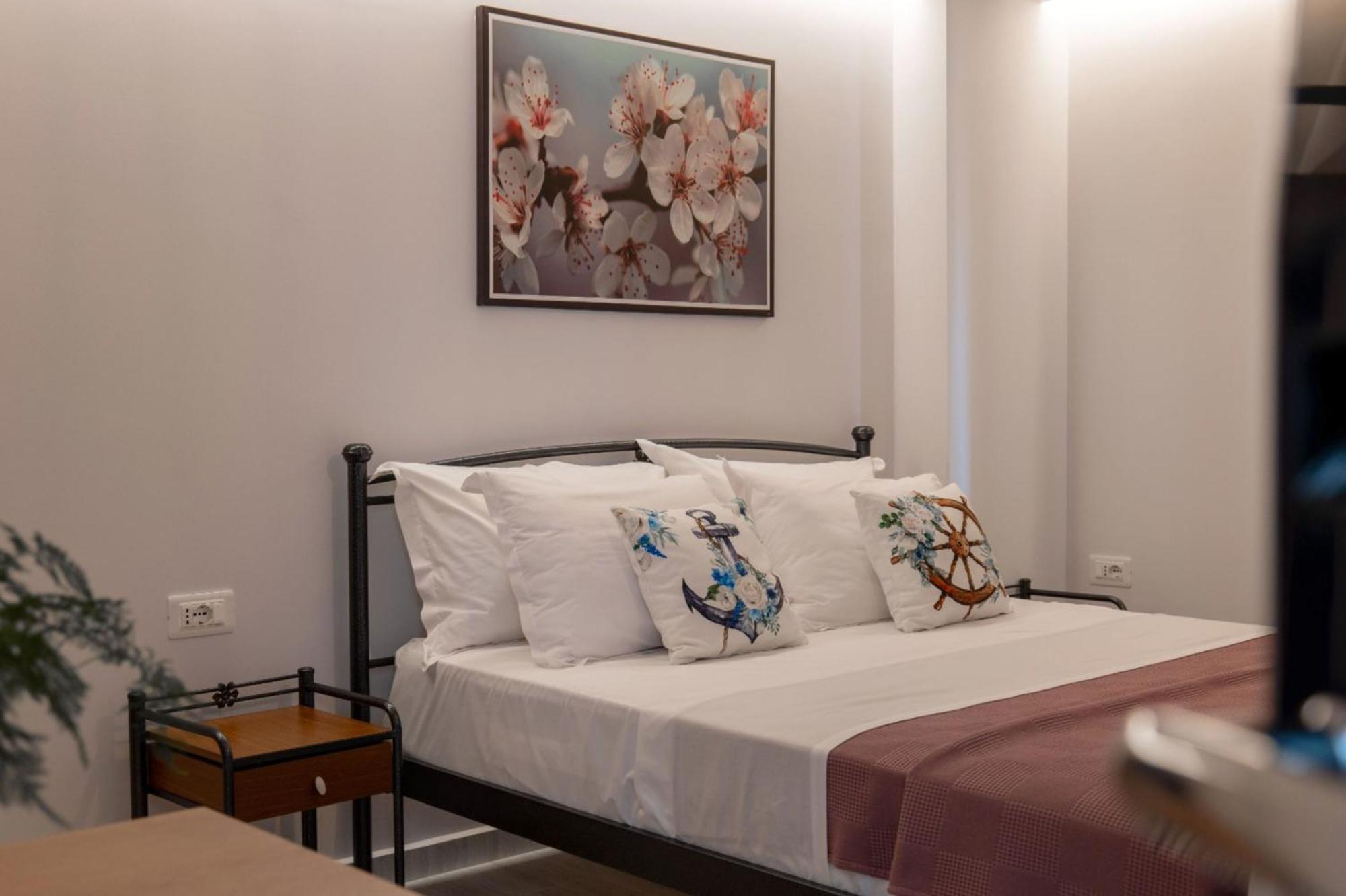 Aleksandra Apartments Sarandë Exteriér fotografie